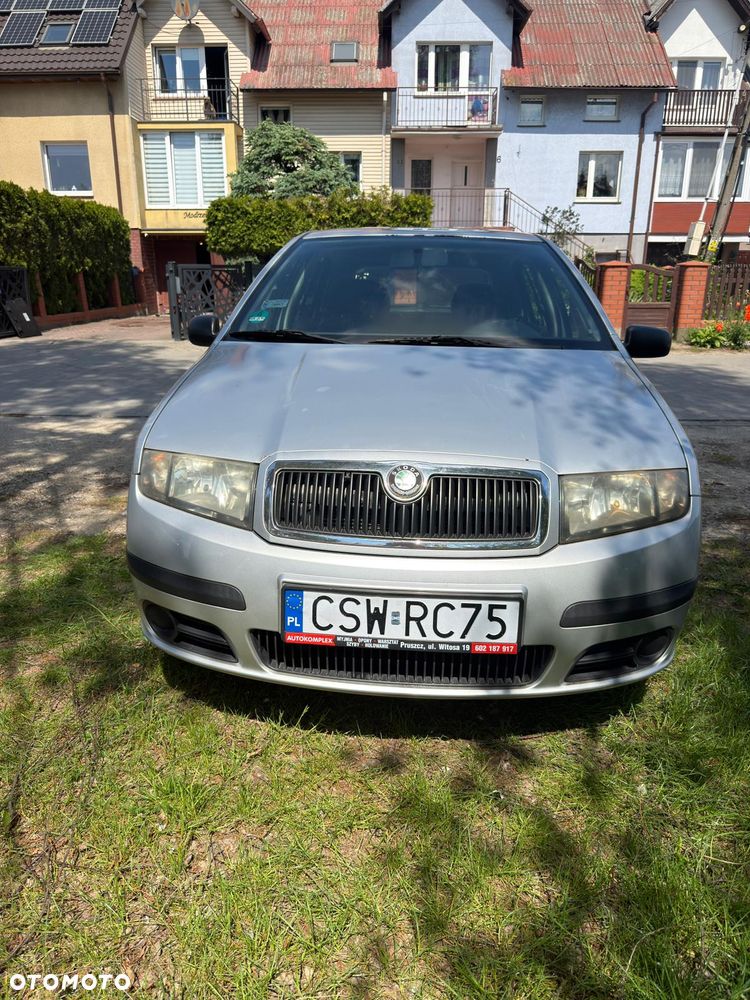 Skoda Fabia 1.2 HTP Ambiente - 1