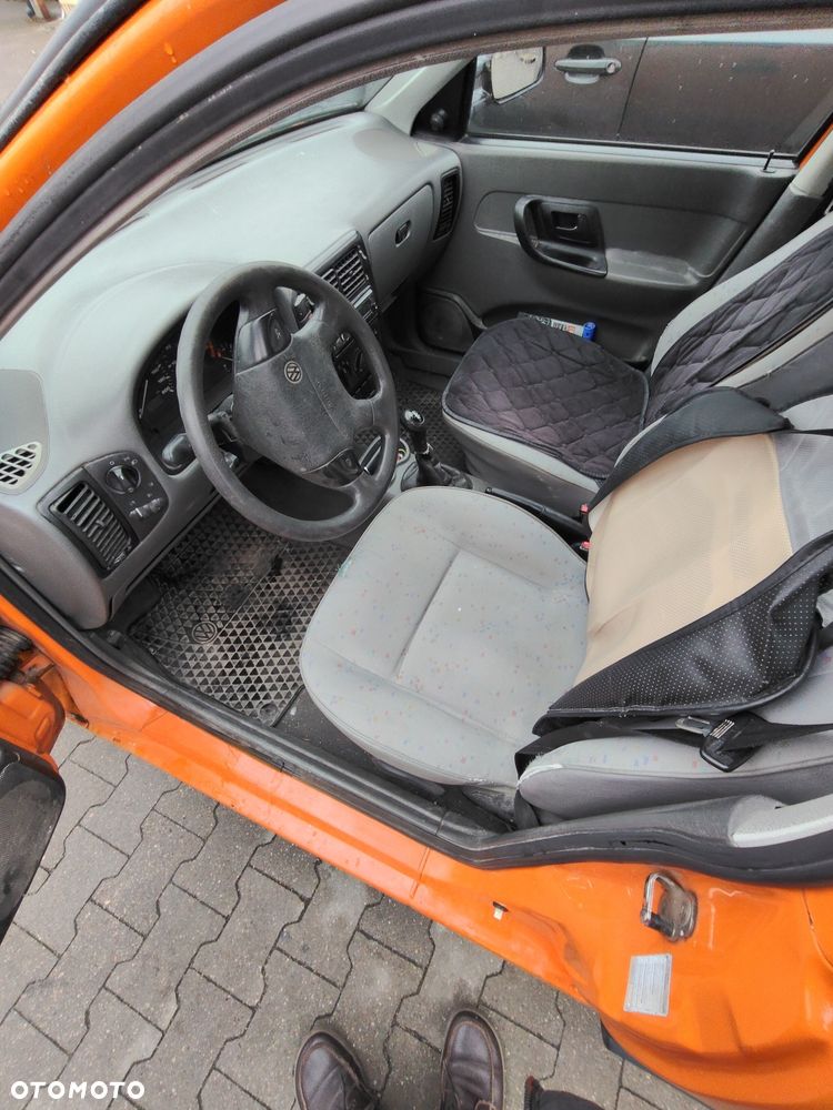 Volkswagen Caddy - 5