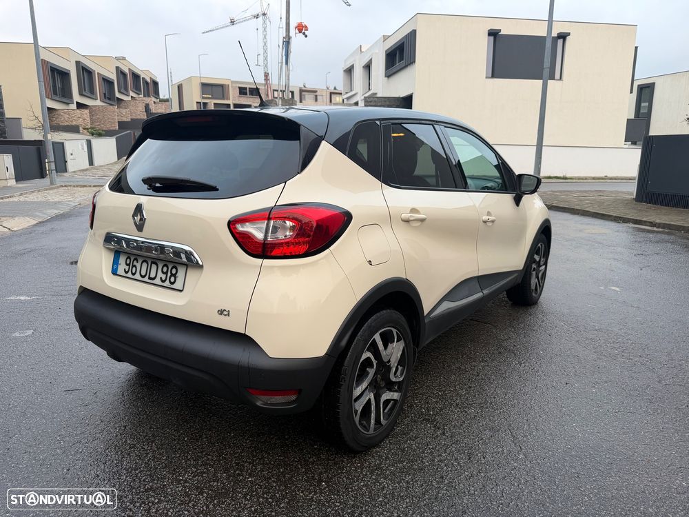 Renault Captur 1.5 dCi Exclusive - 3