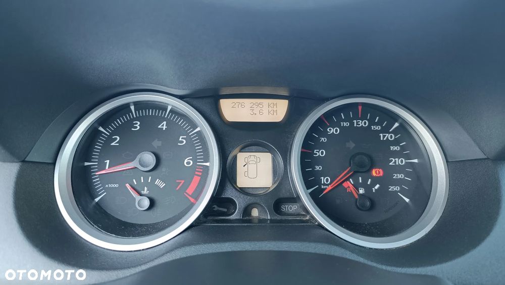Renault Megane 1.6 Avantage - 18