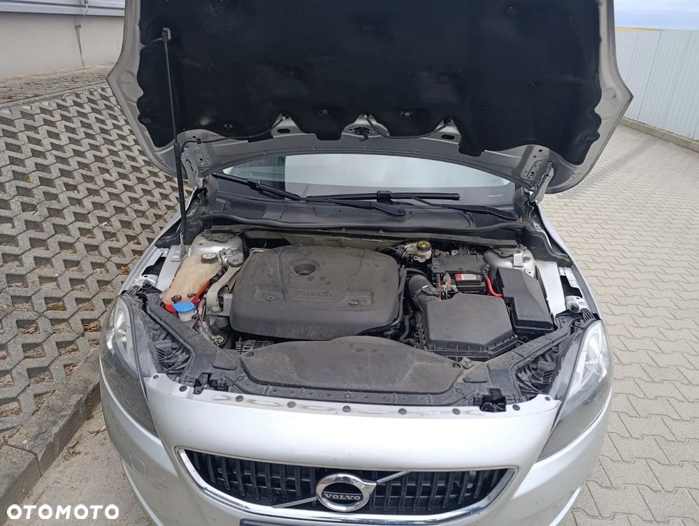 Volvo V40 T2 Drive-E Ocean Race - 21