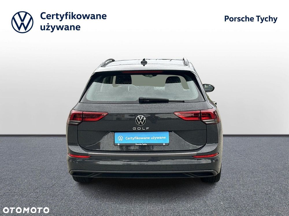 Volkswagen Golf - 33