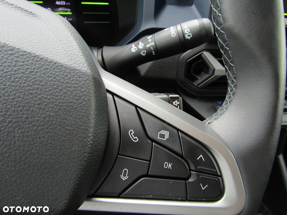 Dacia Duster 1.6 Full Hybrid 140 Journey MMT - 17