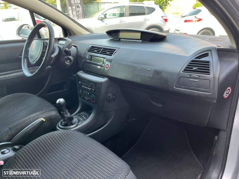 Citroën C4 1.6 HDi VTR Pack - 11