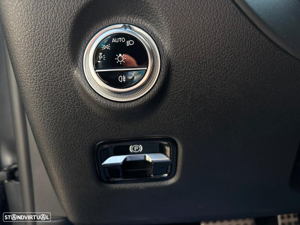 Mercedes-Benz C 180 9G-TRONIC Edition AMG Line - 12