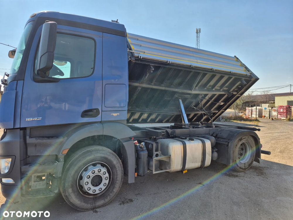 Mercedes-Benz ANTOS - 8