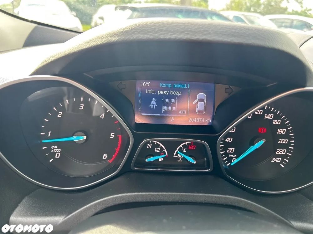 Ford Kuga 2.0 TDCi 2x4 Titanium - 27