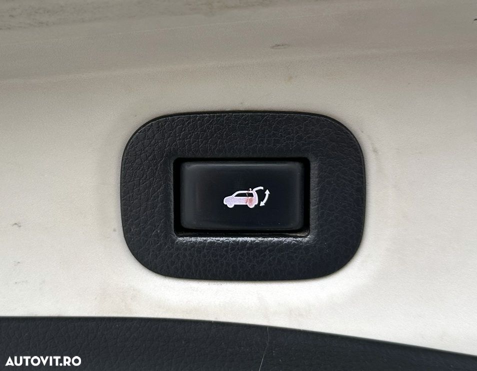 Nissan X-Trail 1.6 dCi ALL-MODE 4x4i Tekna - 25