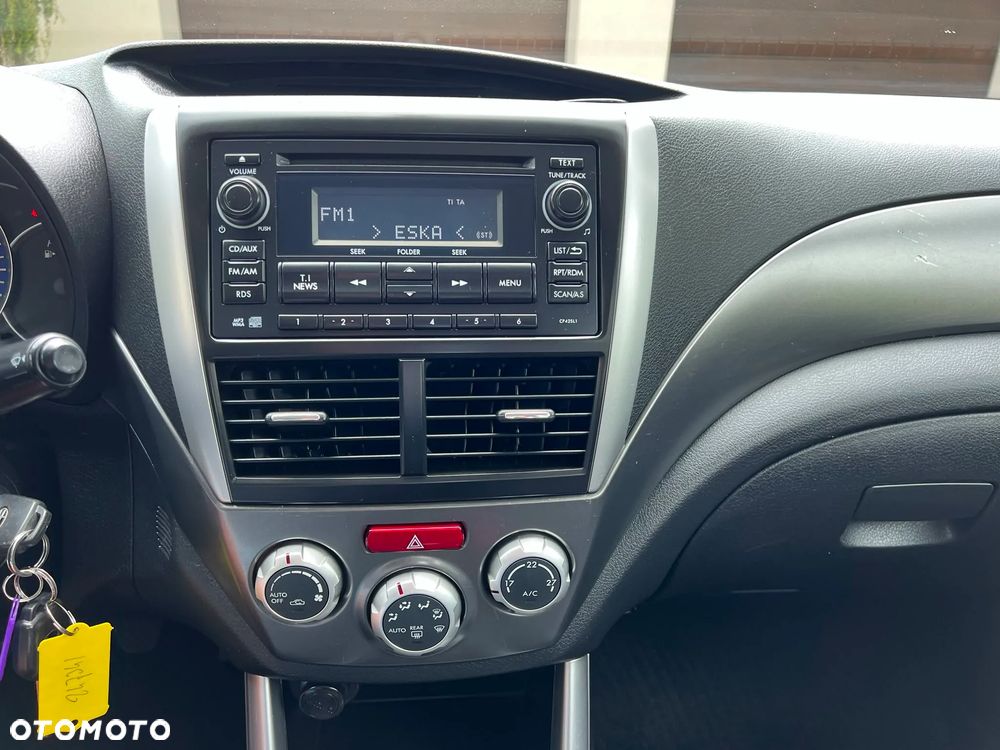 Subaru Forester 2.0X Exclusive - 14