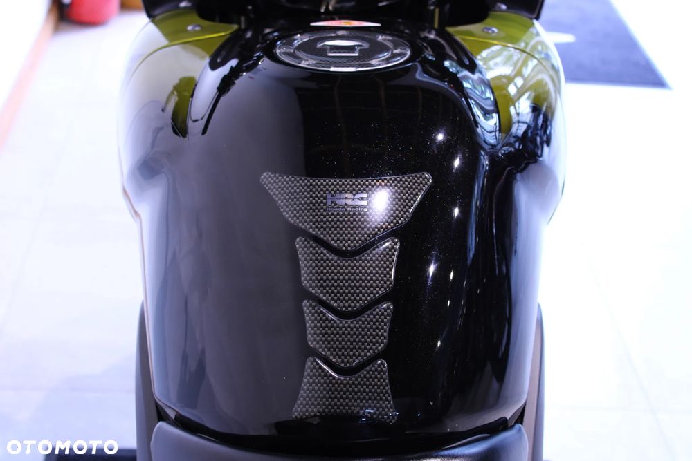 Honda CBF - 11