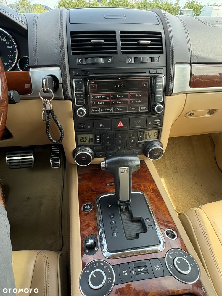 Volkswagen Touareg 5.0 V10 TDI DPF Tiptr - 9