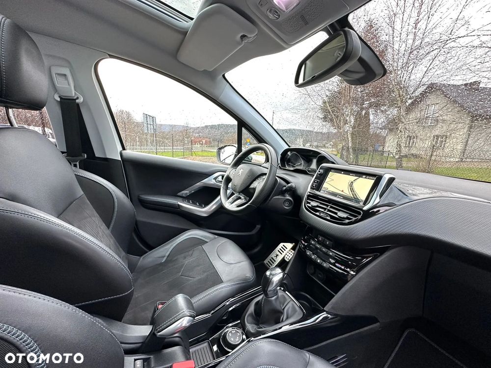 Peugeot 2008 PureTech 110 Stop&Start Crossway - 27