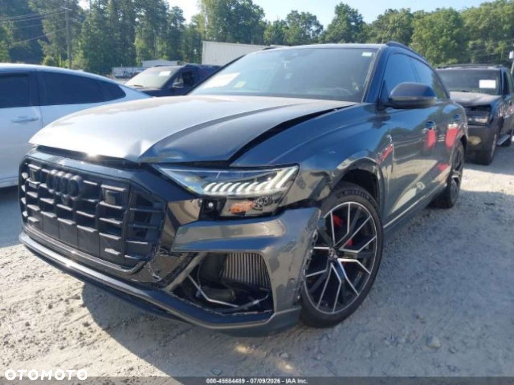 Audi Q8 - 7