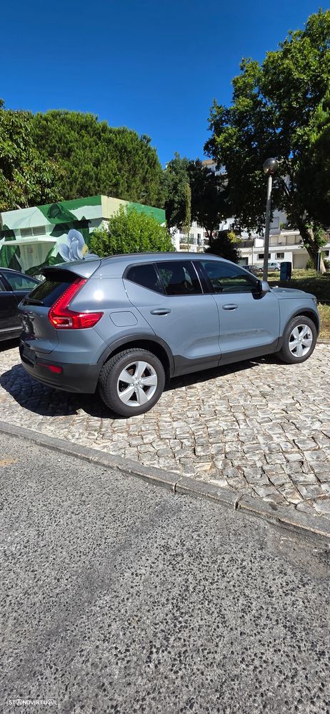 Volvo XC 40 1.5 T2 Plus Bright - 1