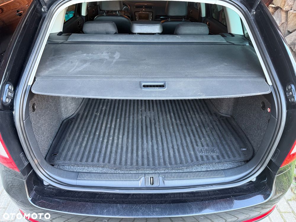 Skoda Octavia 1.8 TSI Laurin & Klement - 11