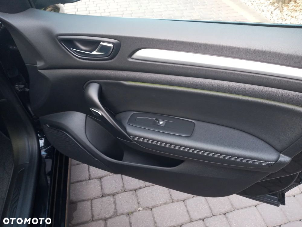 Renault Megane 1.3 TCe FAP Intens EDC - 32