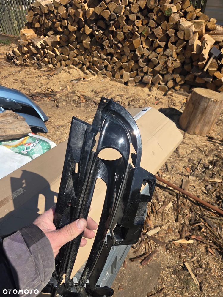 Lewa Kratka Jeep Grand Cherokee SRT Wk2 68148735A Lewa Kratka zderzaka przedniego - 5