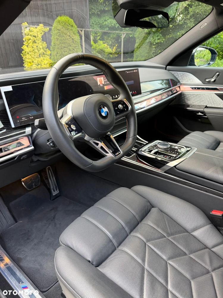 BMW Seria 7 740d xDrive mHEV M Sport sport - 13