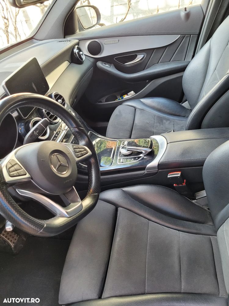 Mercedes-Benz GLC - 4