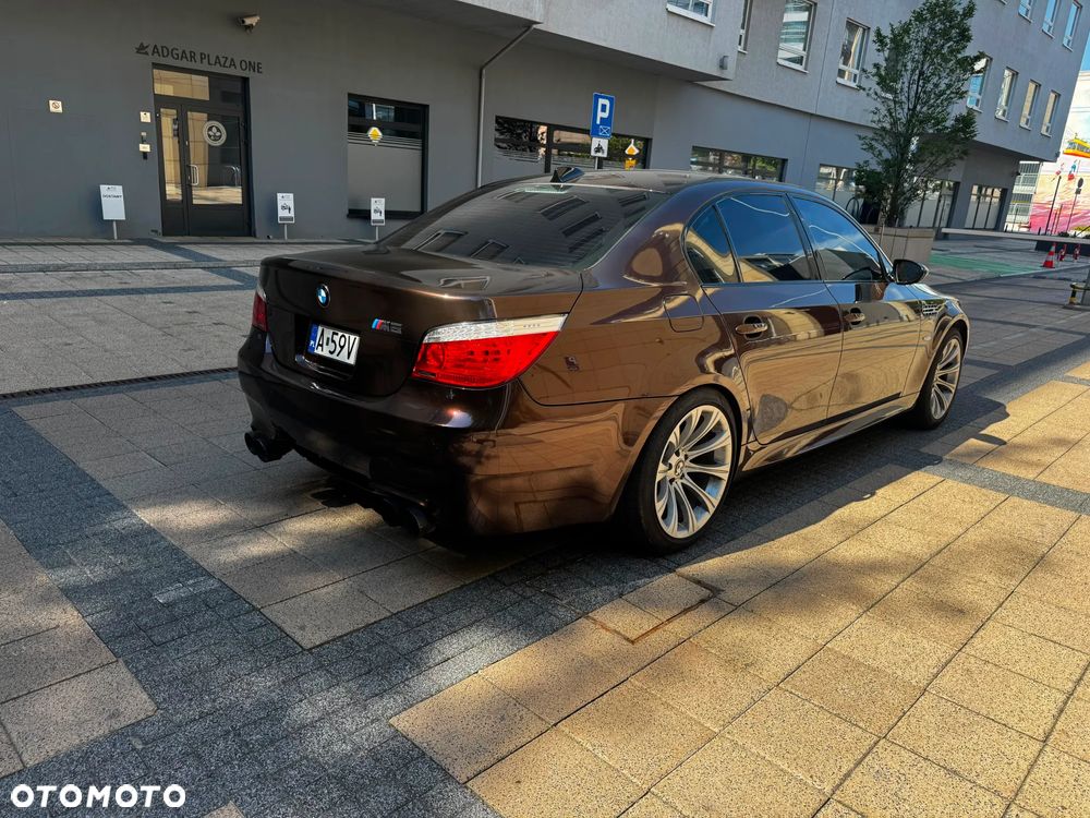 BMW M5 - 5