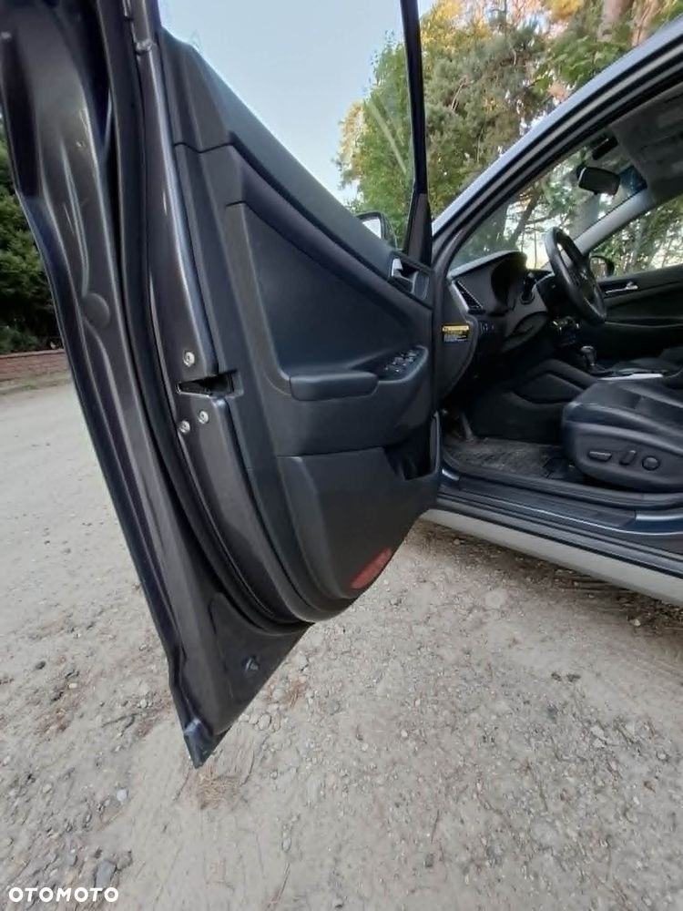 Hyundai Tucson - 16