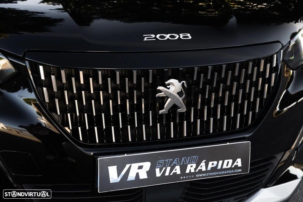 Peugeot 2008 1.2 PureTech GT - 28
