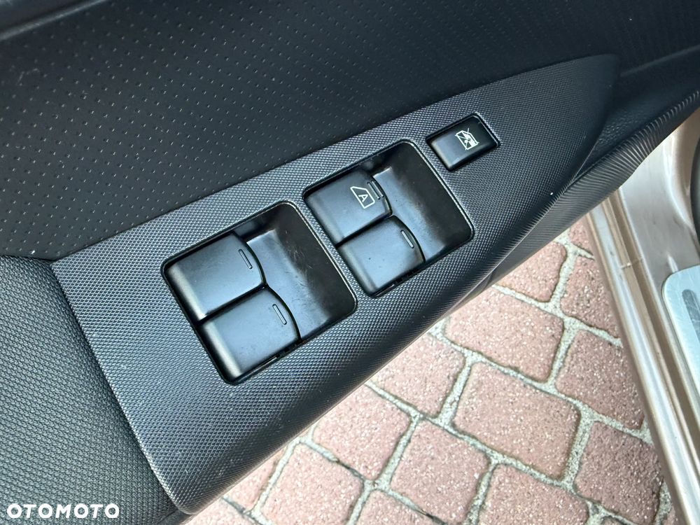 Nissan Note 1.6 Tekna - 12