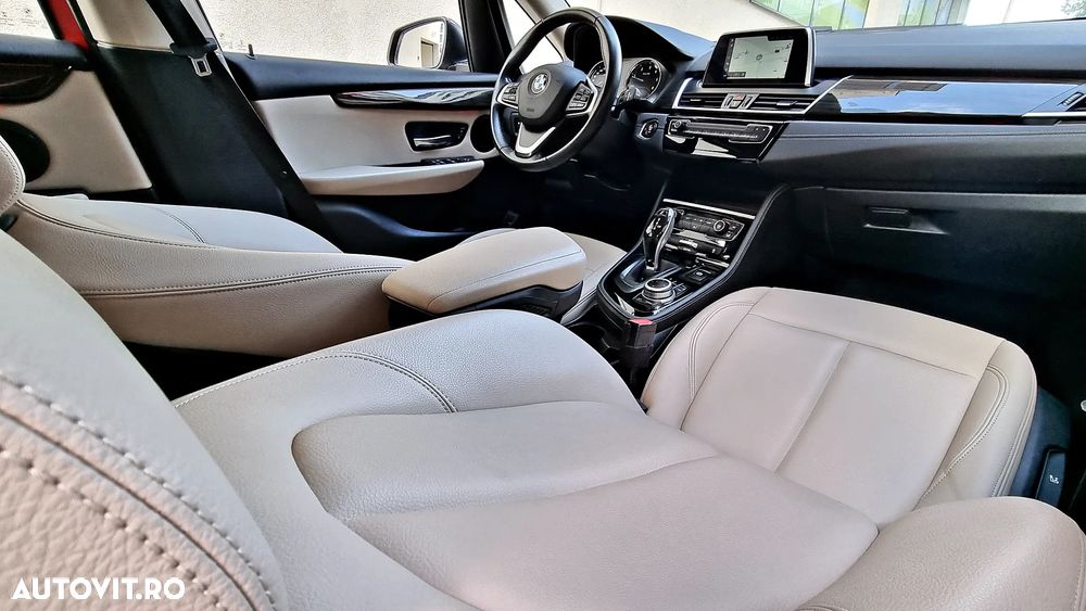 BMW Seria 2 220d xDrive AT Luxury Line - 32