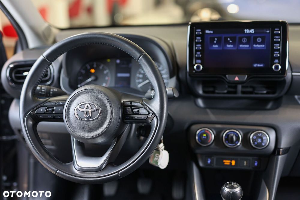Toyota Yaris - 26