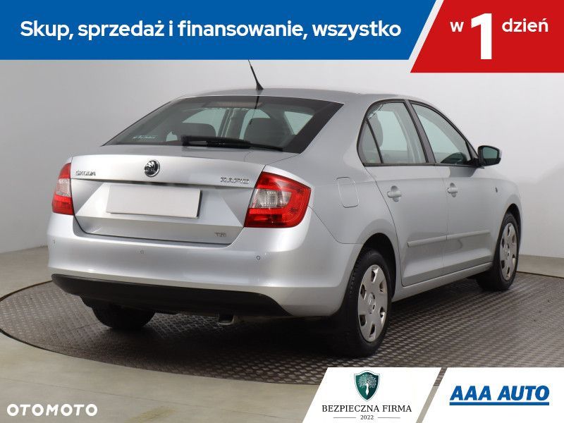 Skoda RAPID - 6