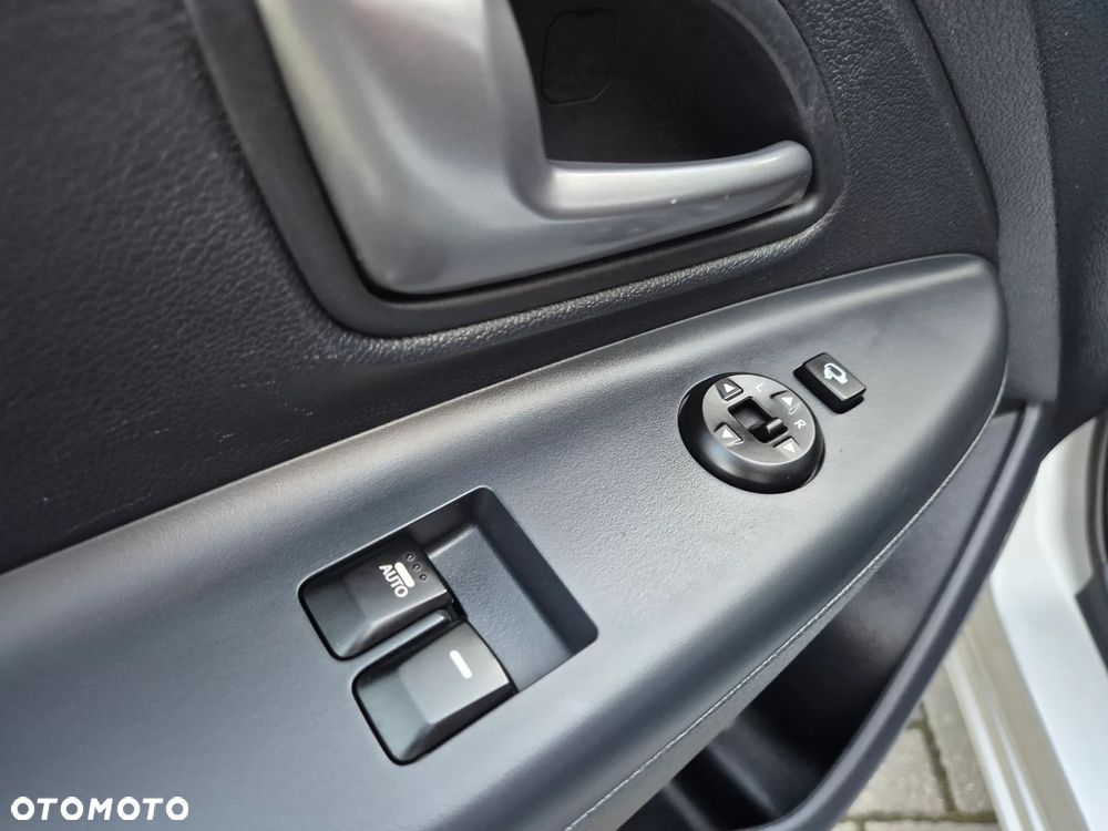 Kia Rio 1.1 CRDI Spirit - 31