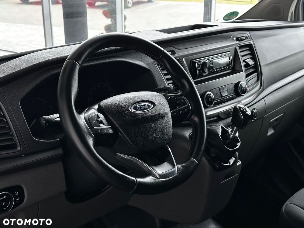 Ford Transit Custom - 13