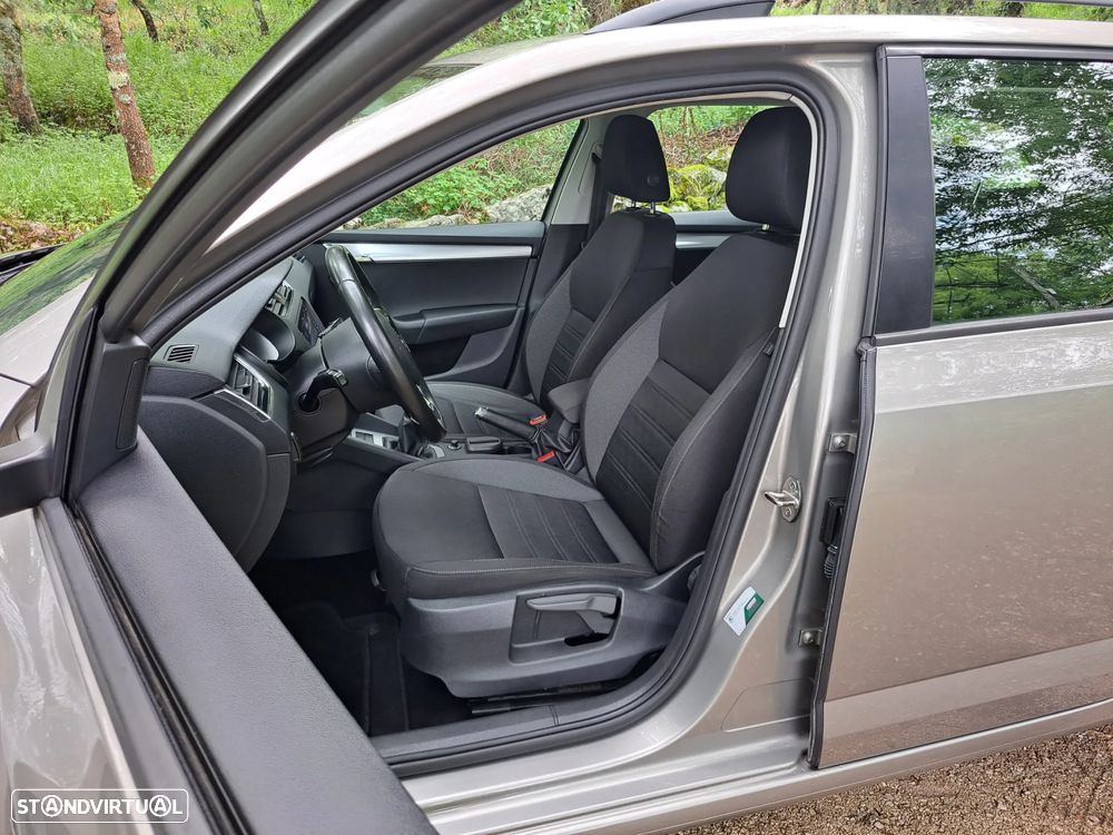 Skoda Octavia Break 1.6 TDi Ambition - 11