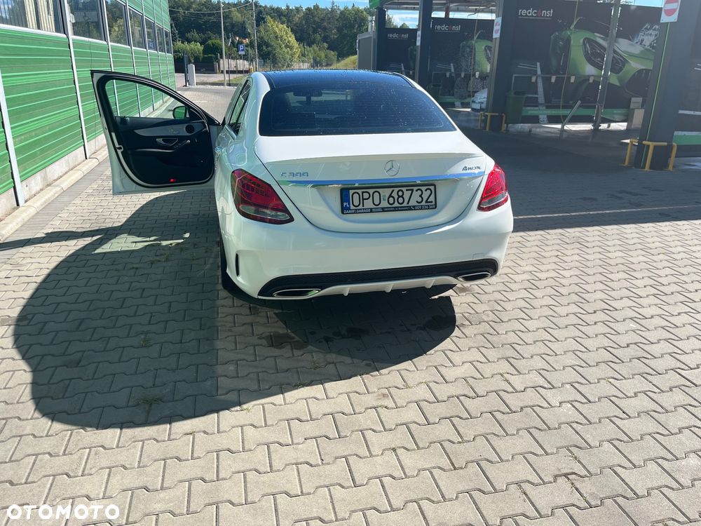 Mercedes-Benz Klasa C 300 7G-TRONIC - 7