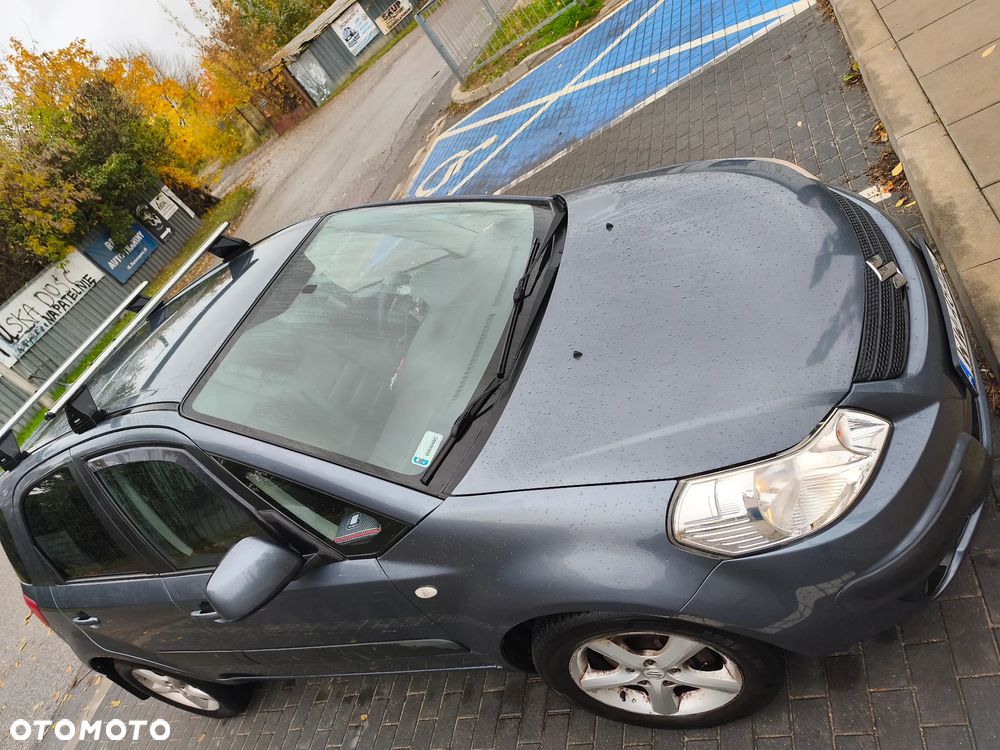 Suzuki SX4 1.6 GLX / Comfort - 4