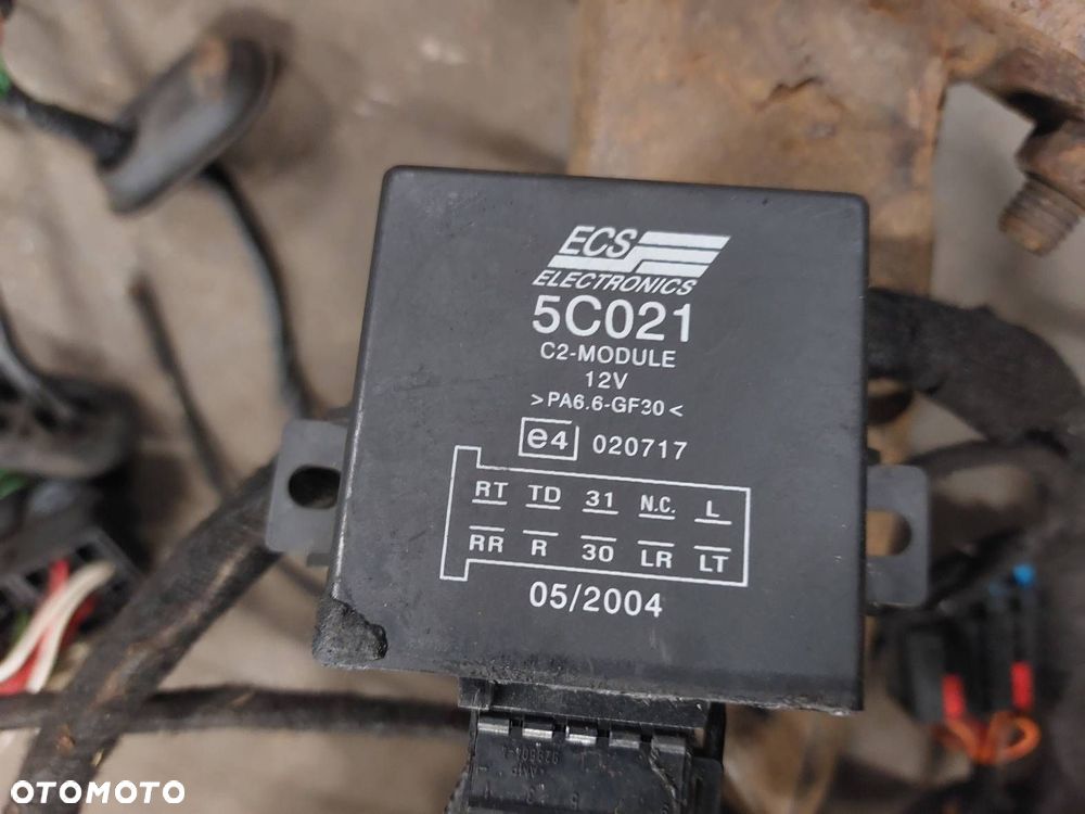 HAK HOLOWNICZY + TABLICZKA + WIĄZKA CHRYSLER  GRAND VOYAGER IV LIFT - 2