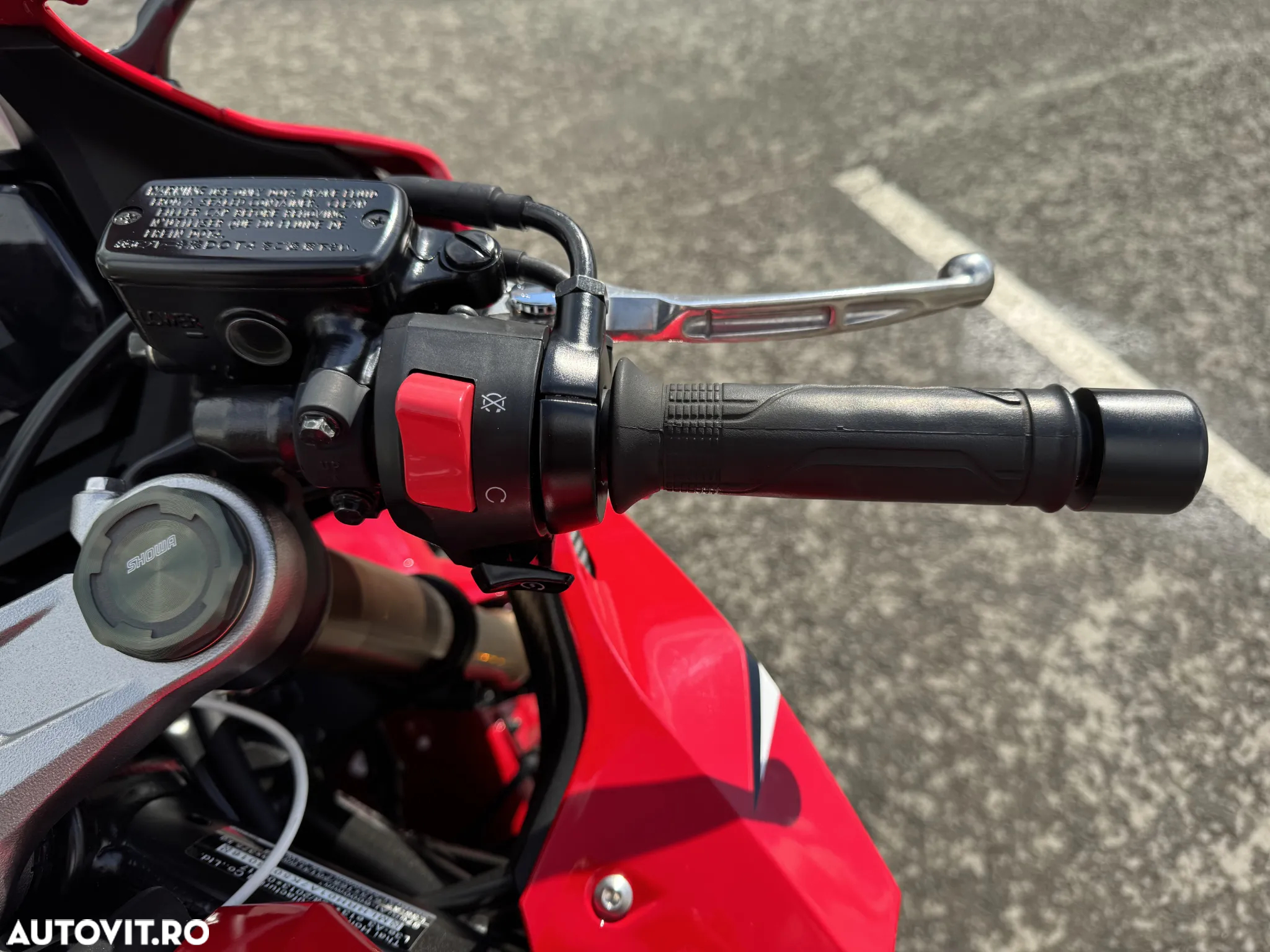 Honda CBR 650R - 17
