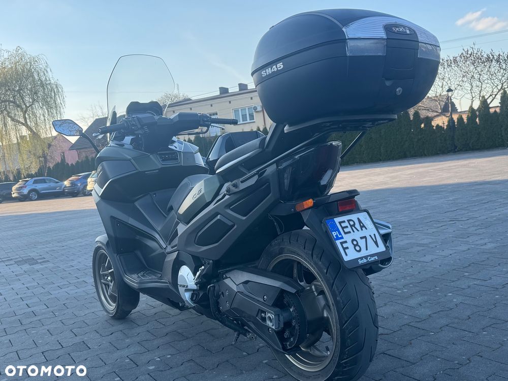 Kymco CV3 - 4
