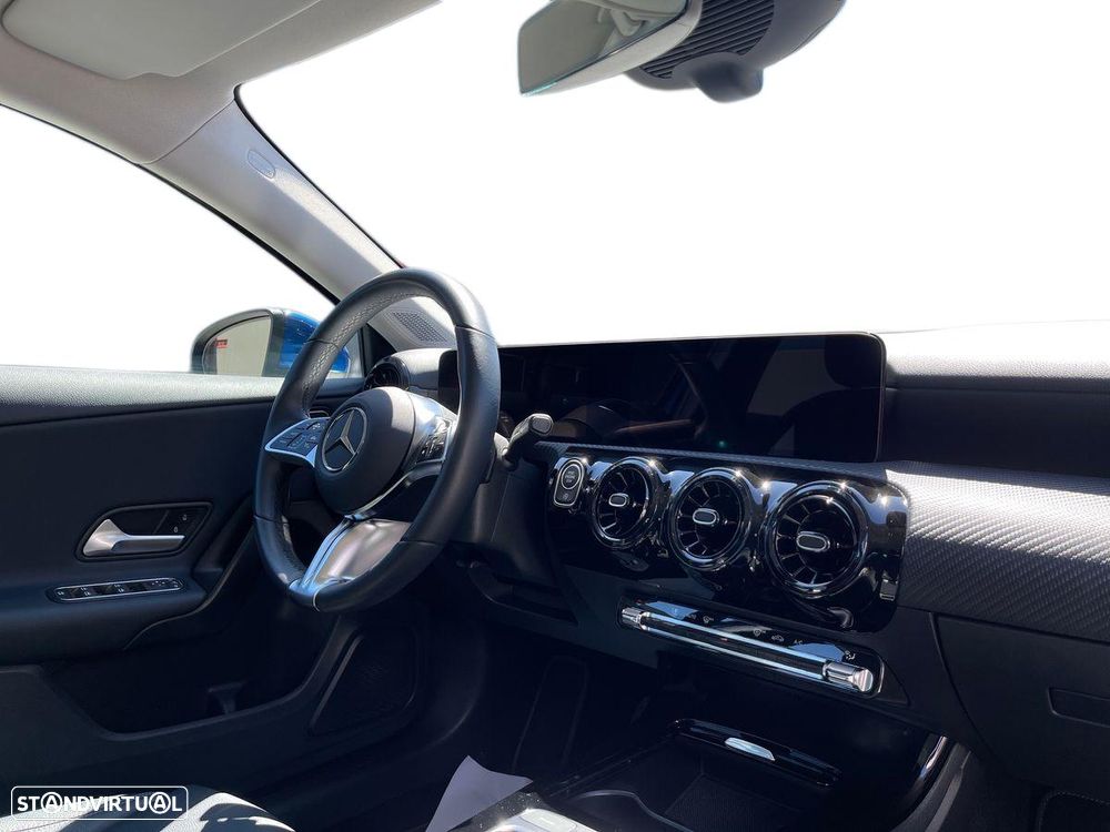 Mercedes-Benz A 200 Standard - 15