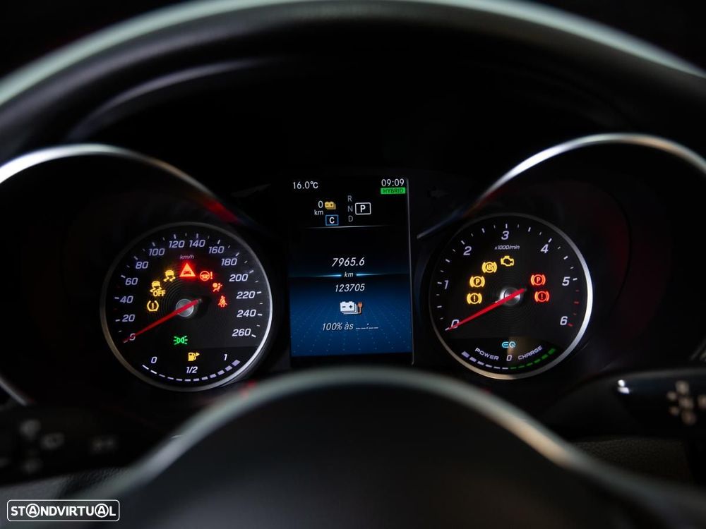 Mercedes-Benz C 300 de Avantgarde - 19