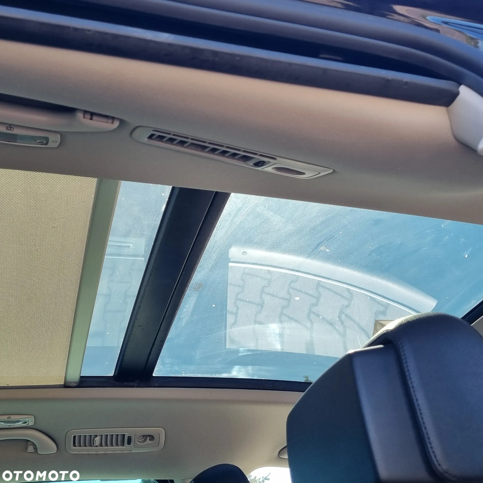 Volkswagen Sharan 2.0 TDI Comfortline DSG - 13