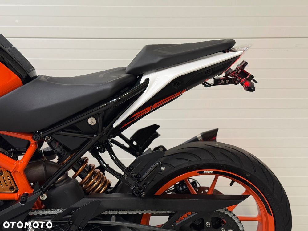 KTM Duke - 33