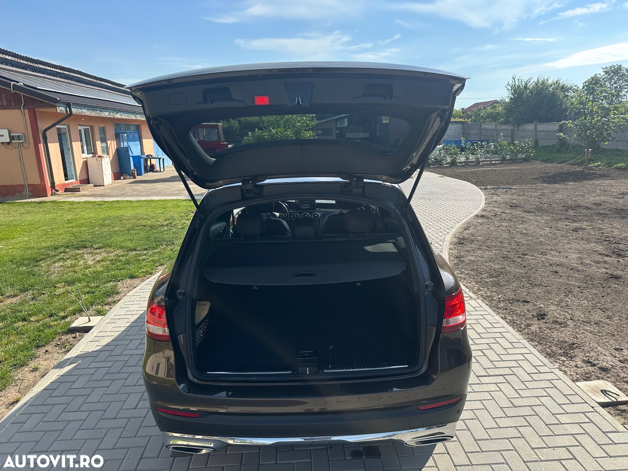 Mercedes-Benz GLC 220 d 4Matic 9G-TRONIC - 10
