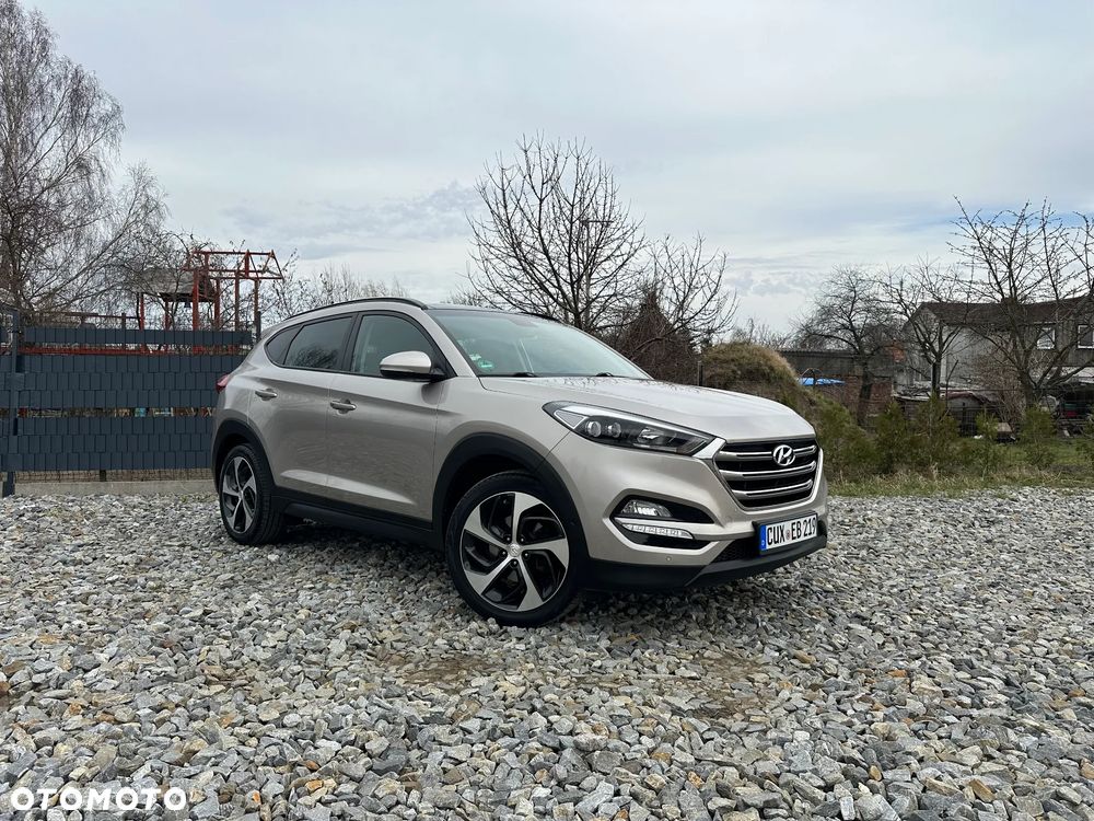 Hyundai Tucson blue 2.0 CRDi 4WD Premium - 18