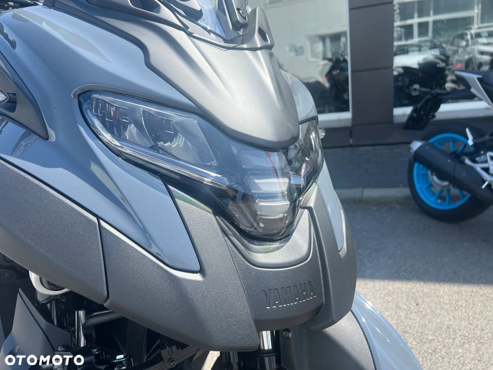 Yamaha Tricity - 11