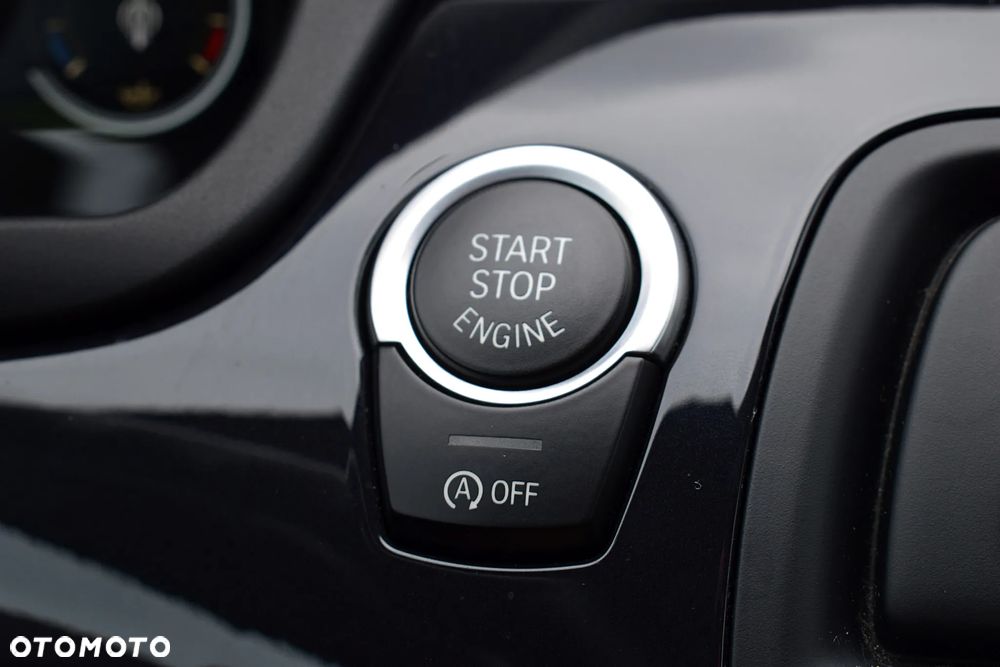 BMW Seria 5 535i xDrive Luxury Line - 21