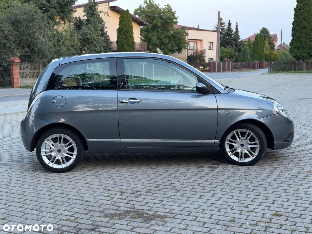 Lancia Ypsilon Y 1.4 8v Platino - 8