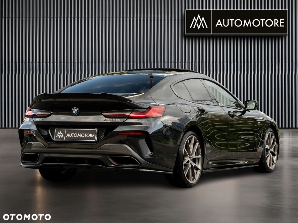 BMW Seria 8 - 11