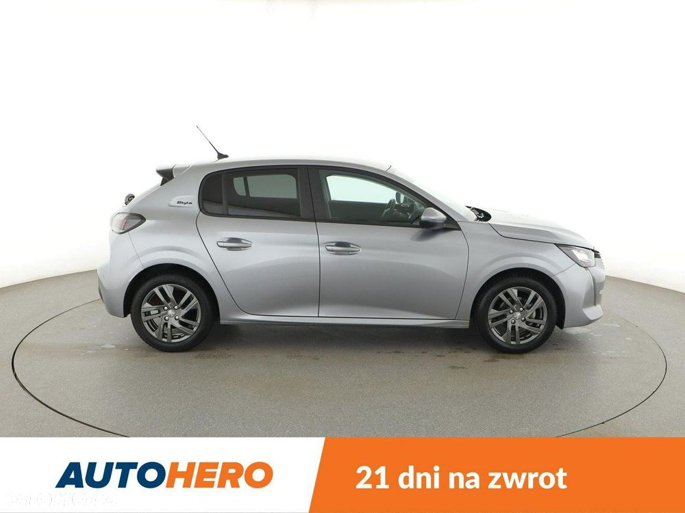 Peugeot 208 1.2 PureTech Style S&S - 10