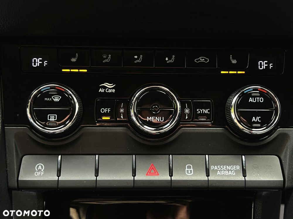 Skoda Karoq 1.6 TDI 4x2 Style DSG - 33
